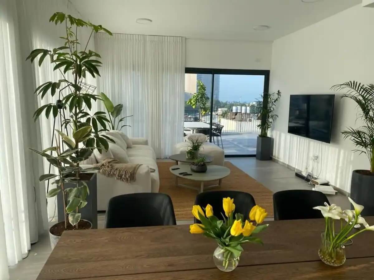 תמונה של הפנטהאוזים - 9