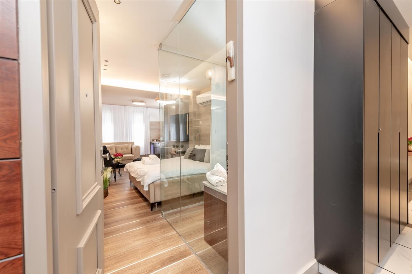 תמונה של סוויטה אוף וויט - 11