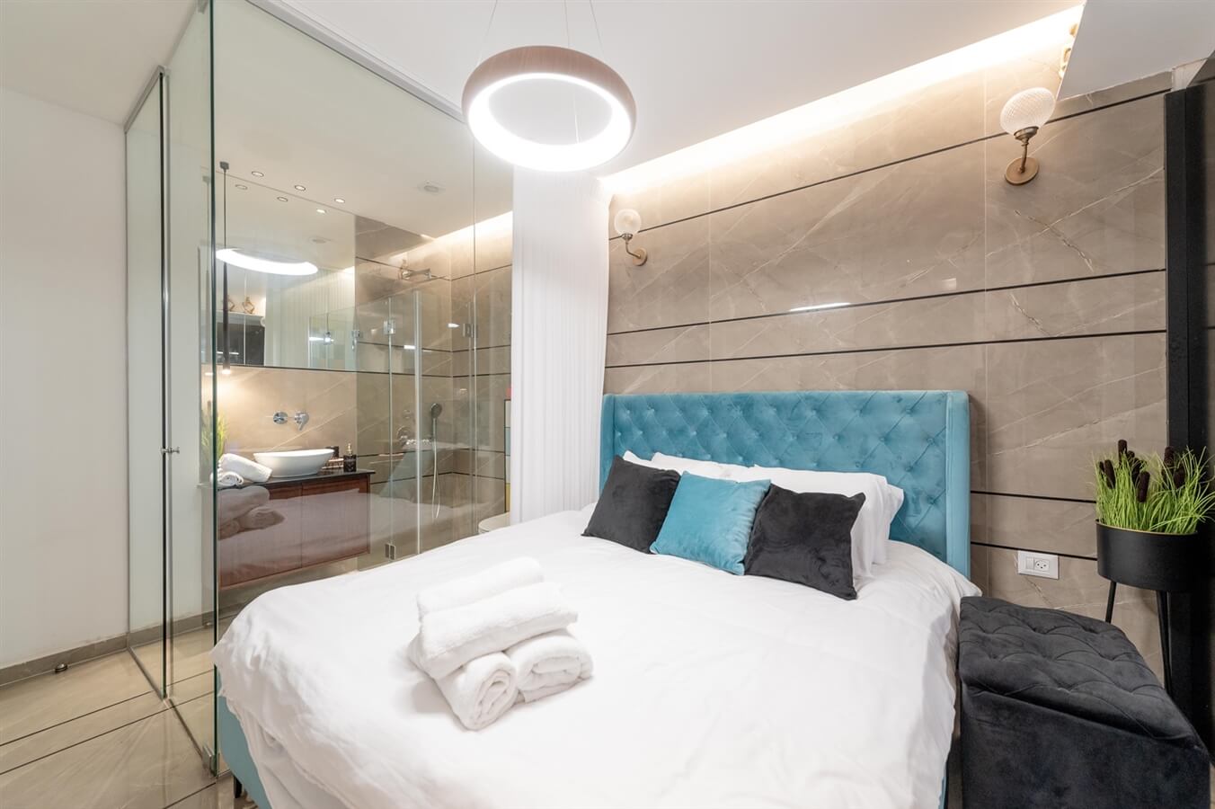 תמונה של סוויטה תכלת - 2