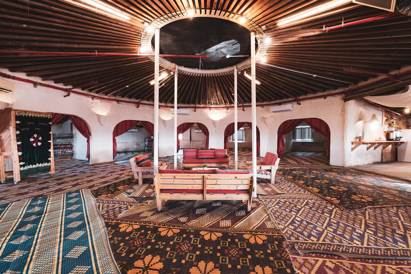 תמונה של החאנים - 2