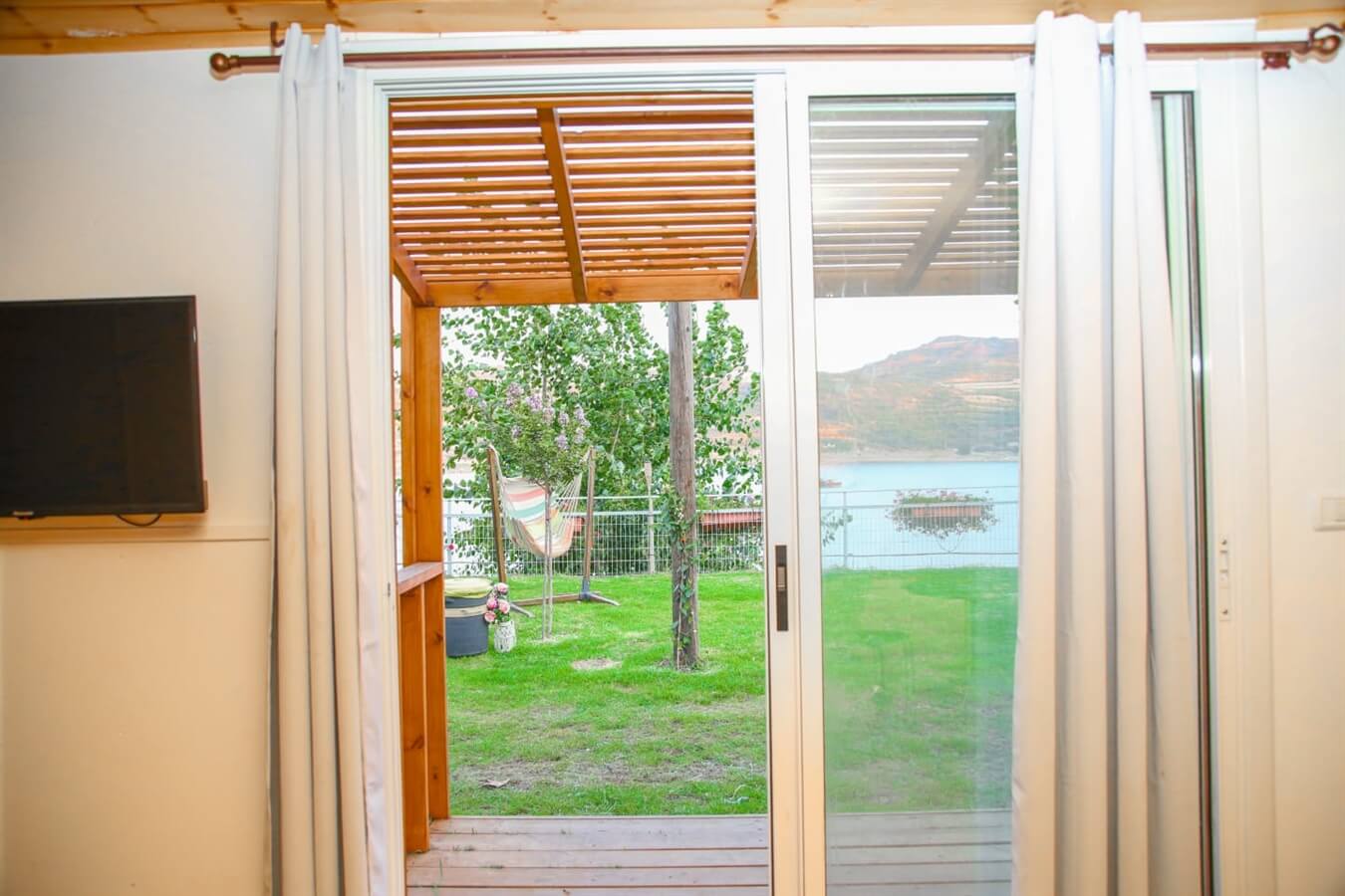 תמונה של יחידות האירוח - 3