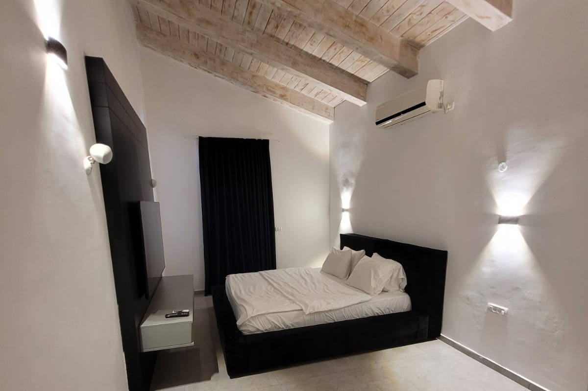 תמונה של היחידה - 6