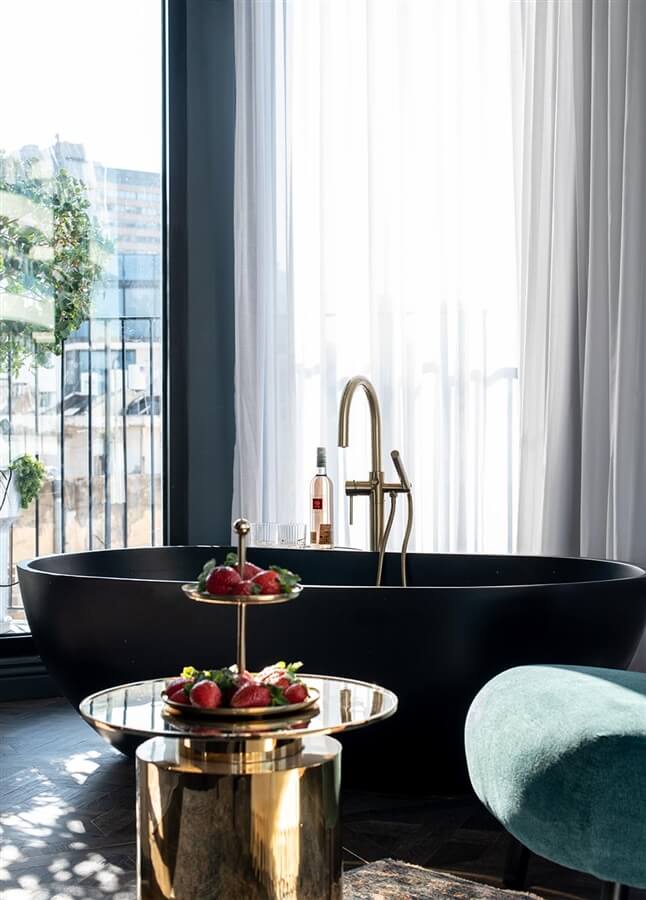 תמונה של סוויטה עם מרפסת - אמבטיה - 6