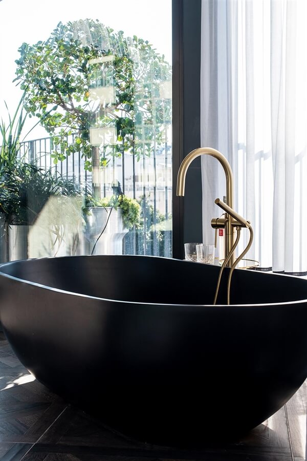 תמונה של סוויטה עם מרפסת - אמבטיה - 5