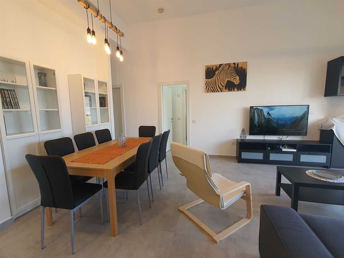 תמונה של דירת גן 1 - 4