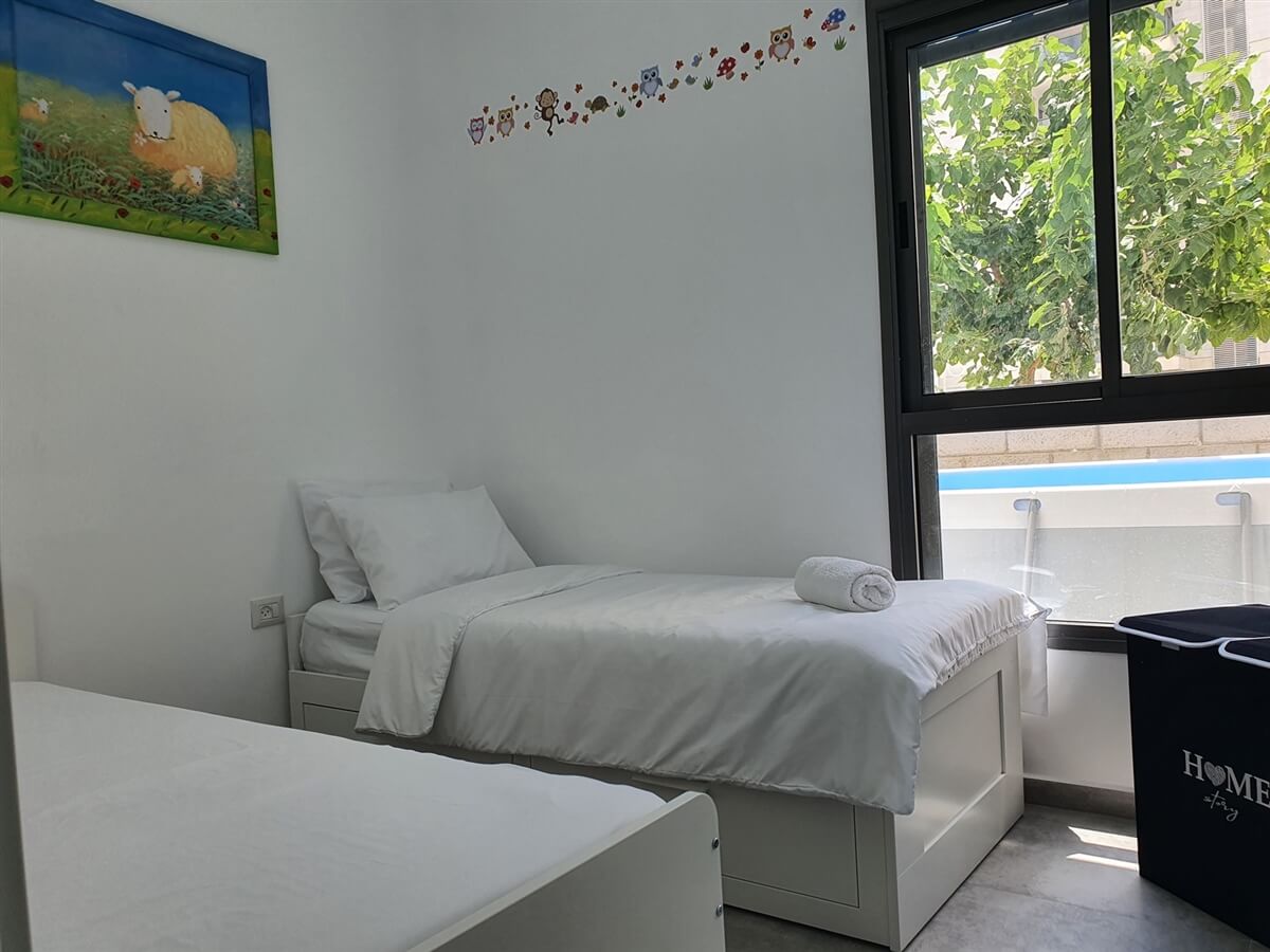 תמונה של דירת גן 1 - 5