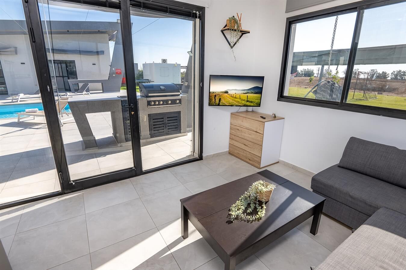 תמונה של עינת - 3