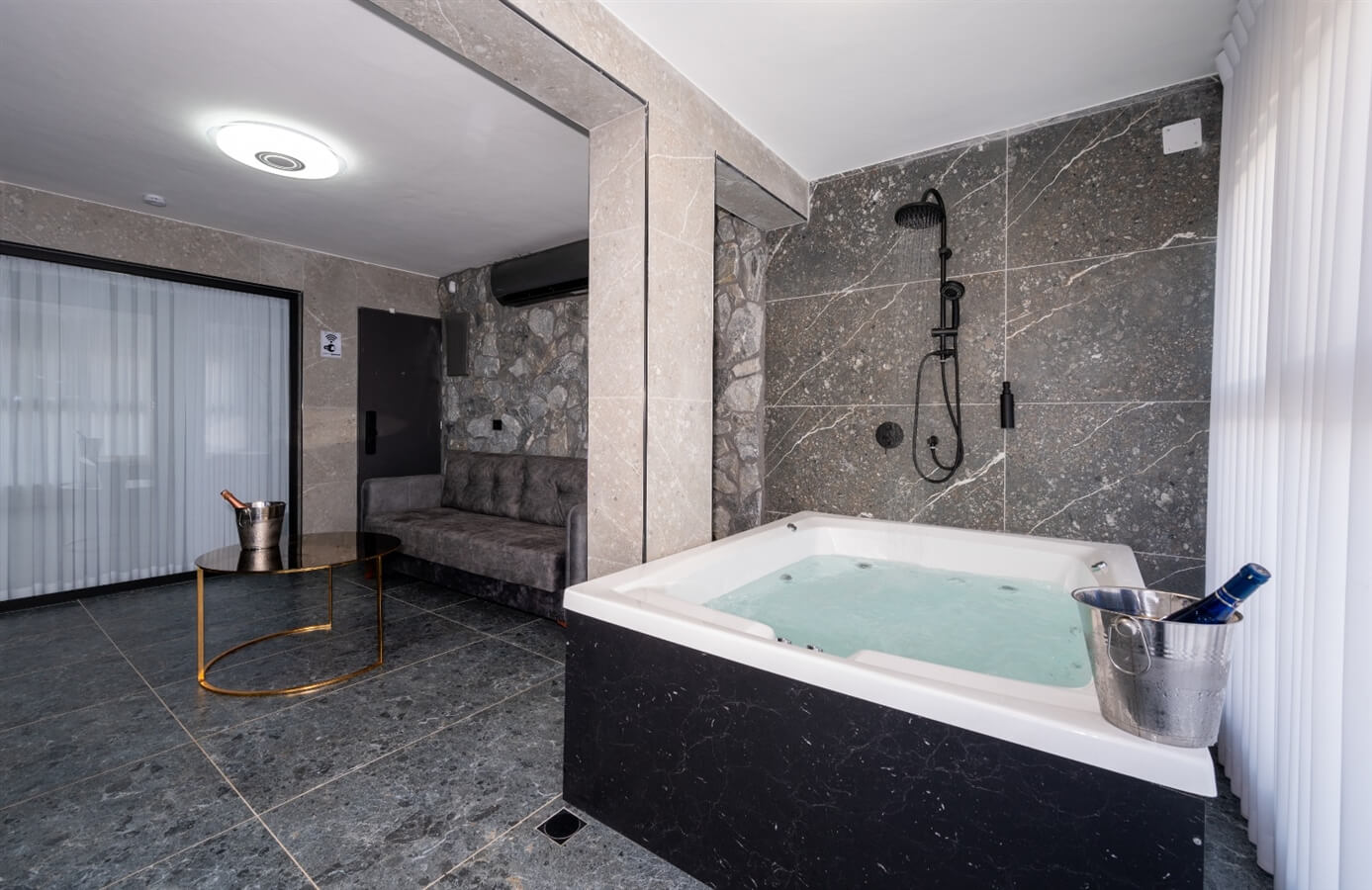 תמונה של סוויטה 75/26 - 8