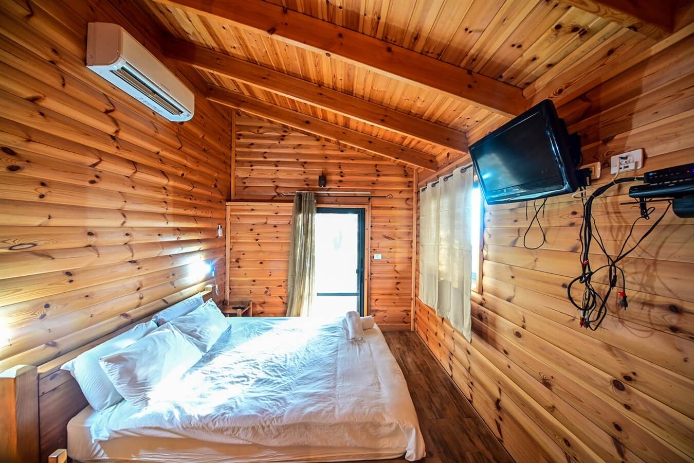 תמונה של בקתת ירח - 4