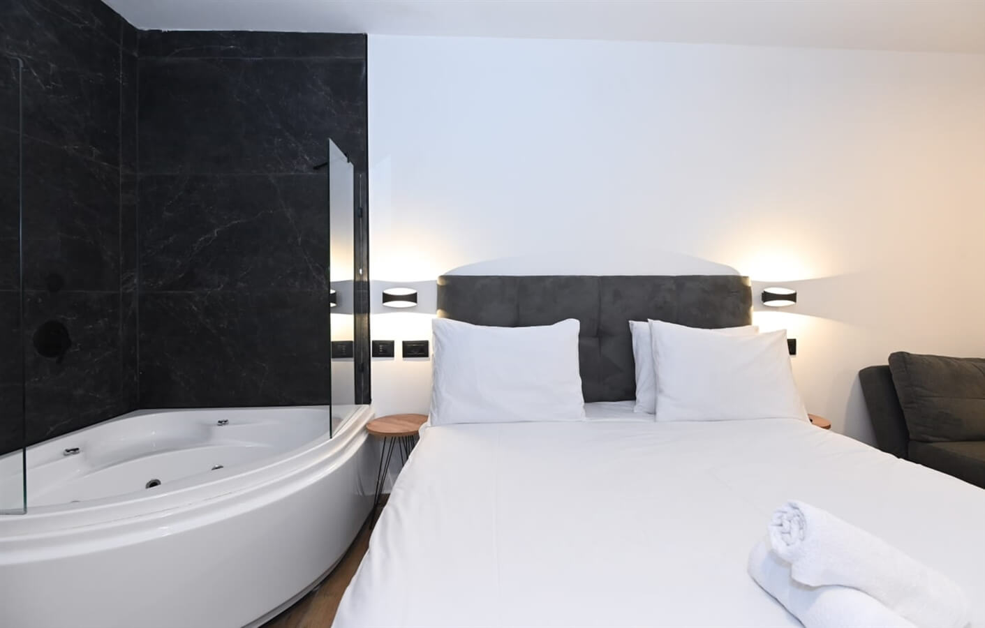 תמונה של דלוקס משפחתי - 3