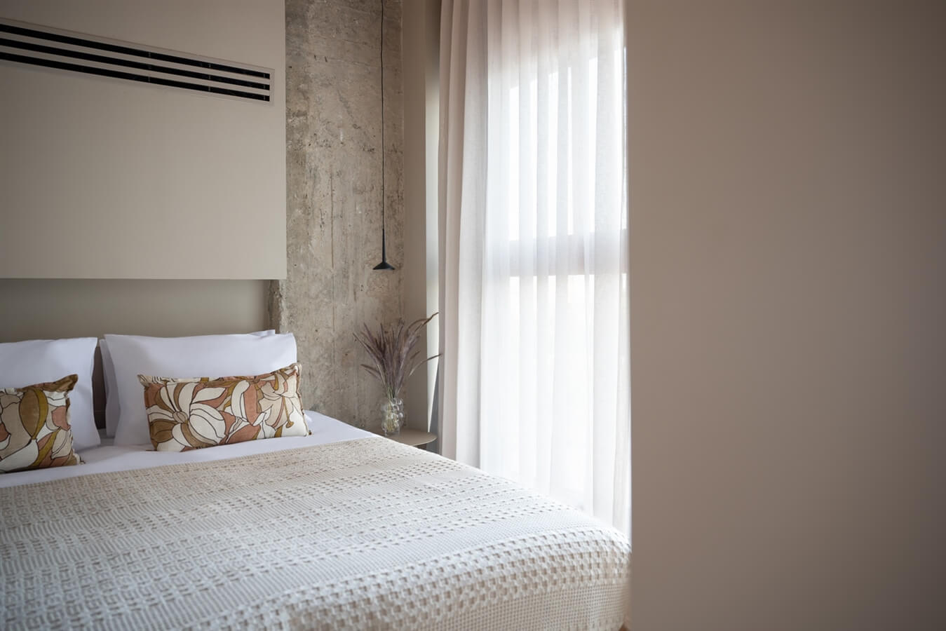 תמונה של Hillel Designer Boutique - 2