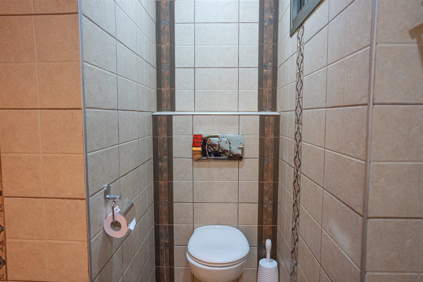 תמונה של משפחתית 1 - 8 תמונה של משפחתית 1 - 8