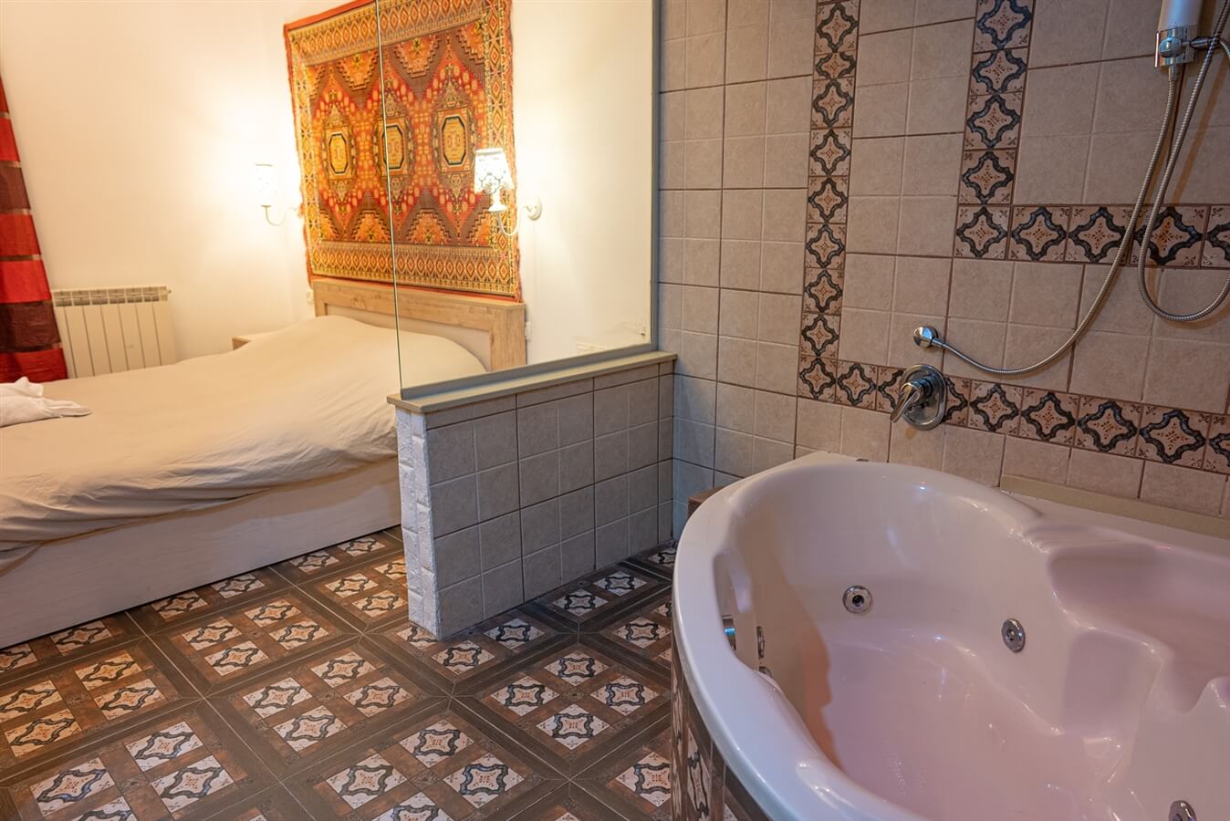 תמונה של משפחתית 1 - 2 תמונה של משפחתית 1 - 2