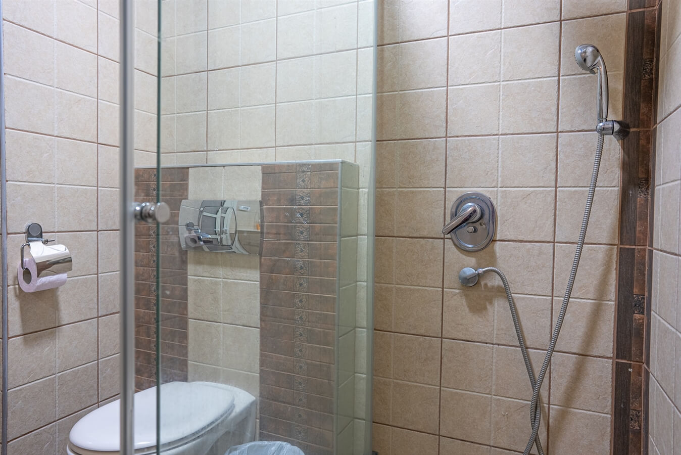 תמונה של משפחתית 1 - 9 תמונה של משפחתית 1 - 9