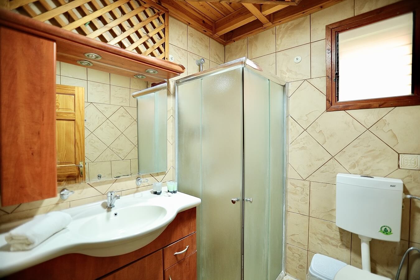 תמונה של בקתות משפחתיות - 14