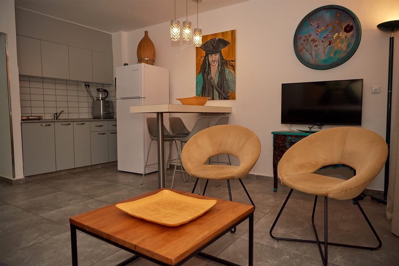 תמונה של danos place - 2