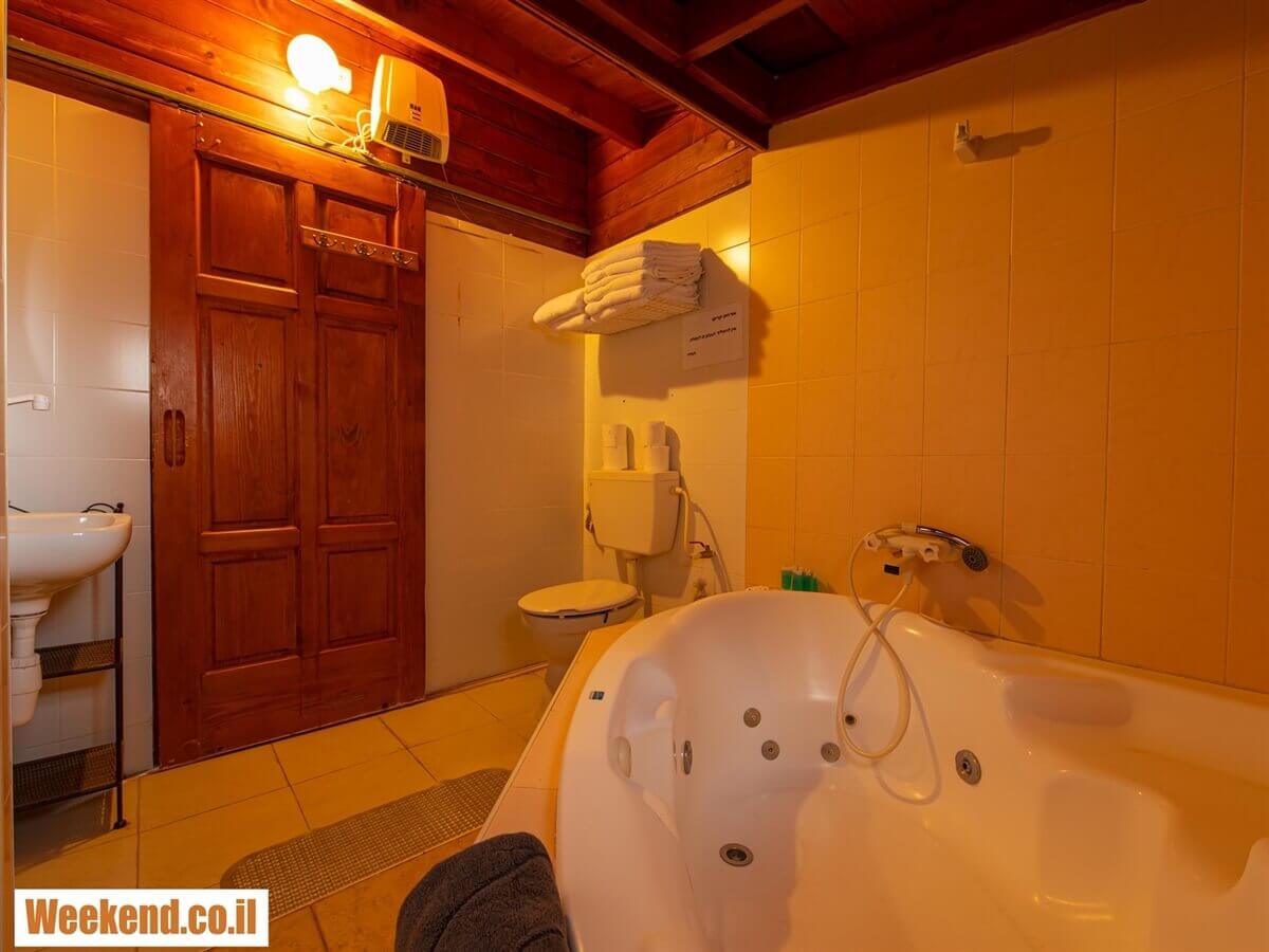 תמונה של בקתת איתן - 8