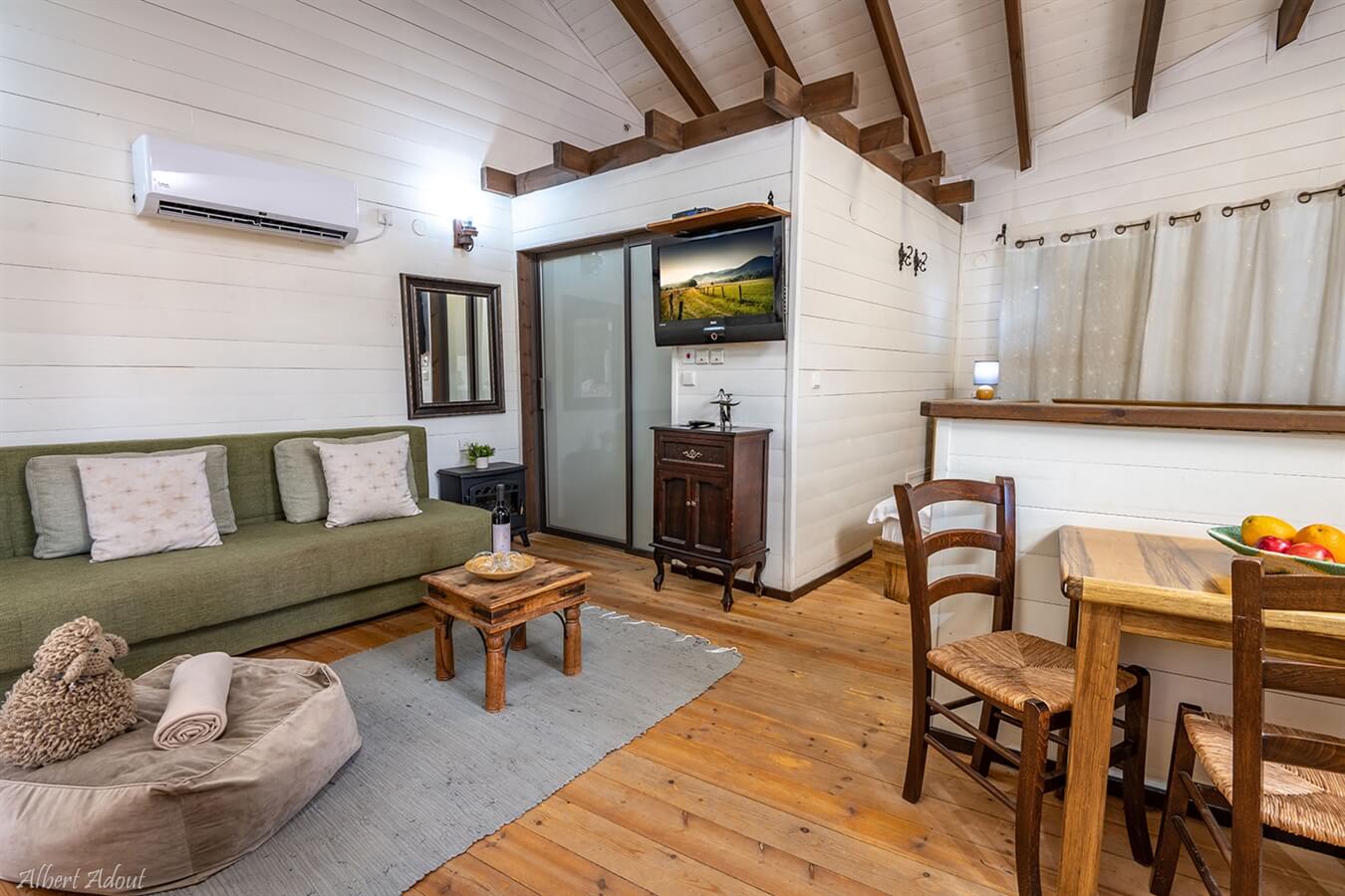 תמונה של יחידות אירוח 35 מ"ר עם מרפסת - 5