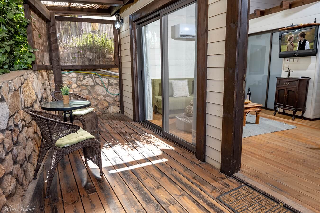 תמונה של יחידות אירוח 35 מ"ר עם מרפסת - 6