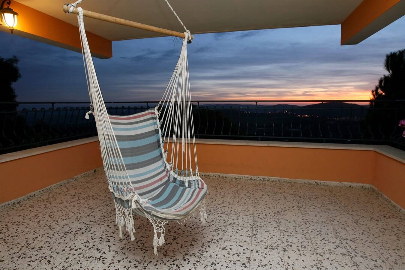 תמונה של יחידות משפחתיות - 10