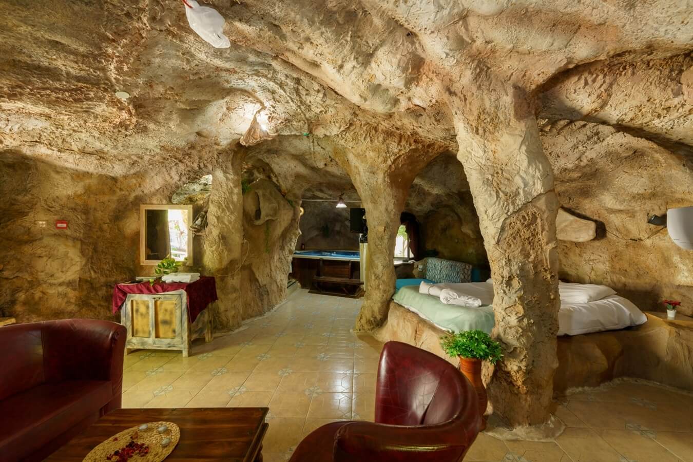 תמונה של המערות - 9